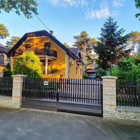Agnes Vendeghazak Siofok-apartman 1 3*