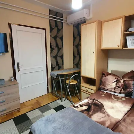 Agnes Vendeghazak Siofok-apartman 1